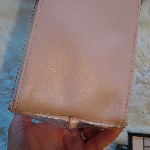 Nanette lepore cosmetic bags/bundle - Picture 9 of 15